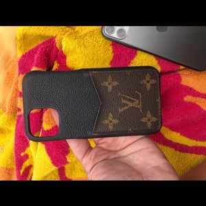 iPhone 11pro Louis Vuitton case
